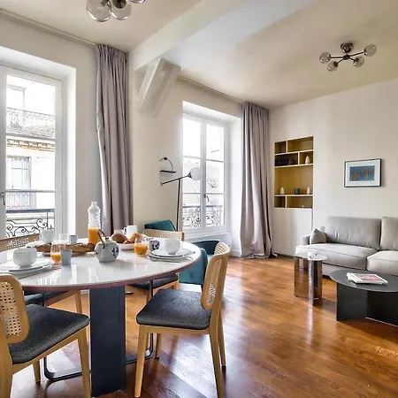 The Perfect Parisian Flat Bd St-germain - Mid Term Parigi